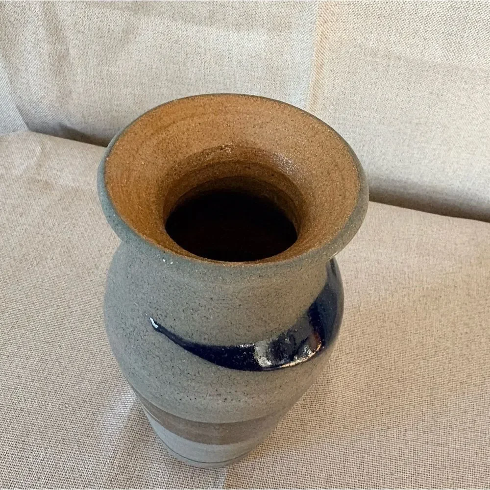 Vintage Handmade Dominican Republic Studio Pottery Vase Stoneware